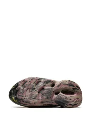 ADDIDAS FOAM RUNNER PREMIUM QUALITY