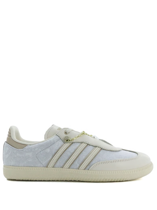 ADIDA.S SAMBA OG CLOVER DESERT PEARL
